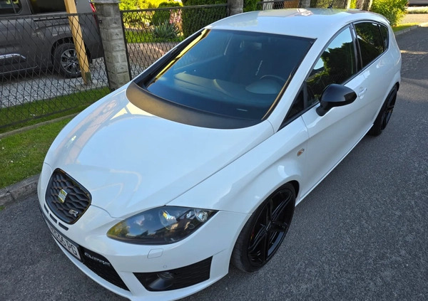 Seat Leon cena 36900 przebieg: 190000, rok produkcji 2010 z Woźniki małe 631